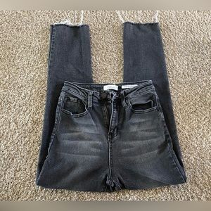 black ankle jeans